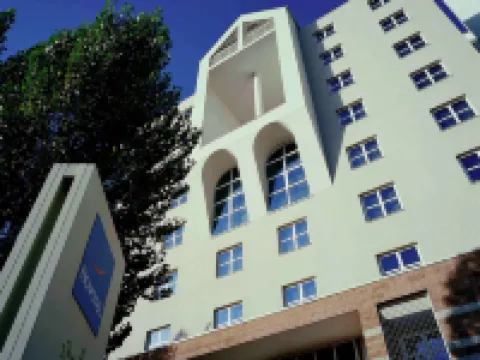 Novotel Florence North Airport Hotels near Florence "Amerigo Vespucci" Airport