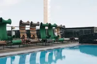 Clarion Hotel Arlanda Airport Terminal - Pools