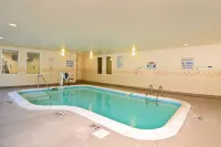 Fairfield Inn & Suites Boone - Pools