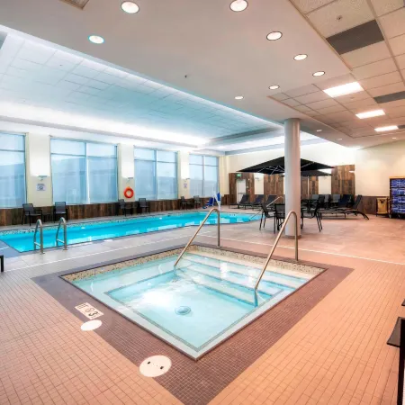 Fairfield Inn & Suites Ottawa Airport