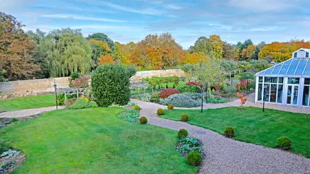 CBH Haycock Manor Hotel