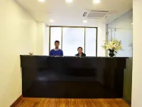 Ladybird Hotel Hotele w: Shillong
