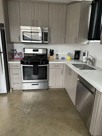 Brand New 1 Bedroom Отели в г. Рено