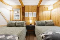 Scenic Adirondack Cabin w/ Hot Tub - River Bend - Chalets