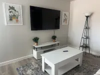 Charming 3-bedroom, 6 beds, 2 bathroom, house with AC and WiFi in awesome Odessa