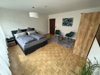 Ferienwohnung an der Linde in Altertheim an Autobahn A3 A81 Hotels in der Nähe von Klostersee FKK-Bereich