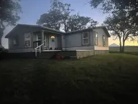 4 bedroom home with Mt Hood and Adam Views