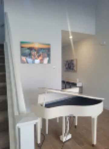 Sequoia Deluxe / Brand New 5 beds/ 3.5 baths