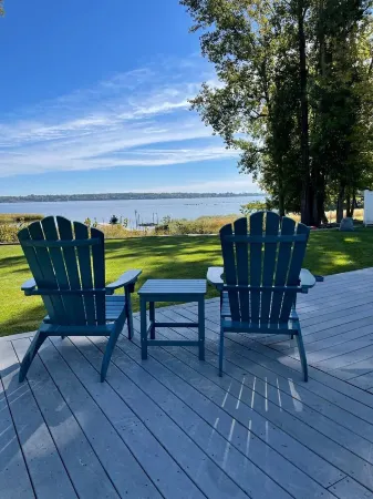 Beautiful Lake Champlain Getaway Sleeps 10 Отели в г. Чази