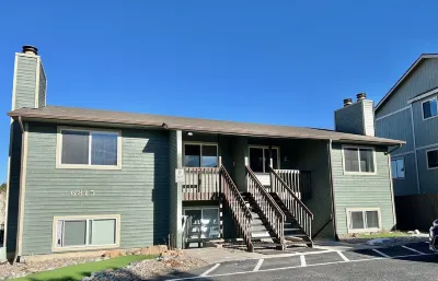 ⁂GETAWAY SUITE! Condo - Sleeps Five - 2 BR/1BA⁂