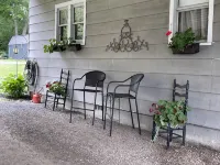 Lamoka Lake House with Sundeck and Dock in the Finger Lakes Hoteles en Tyrone