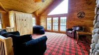 Derby Lodge - Lake Living at Its Finest! Hotels in Montcalm County