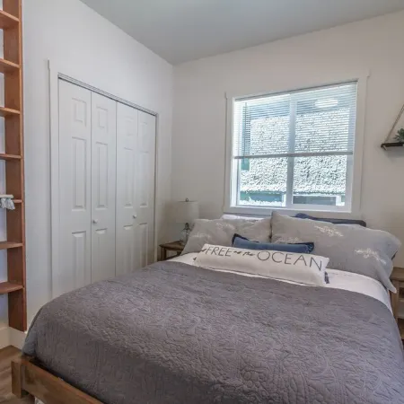 Spacious suite in the heart of downtown