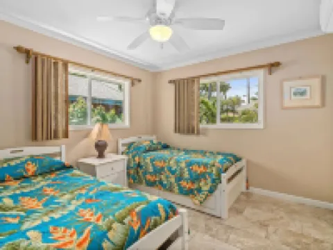 Exquisite Oceanfront Home, 4 Bedrooms, 2 Baths, Central A/C, Sleeps 8 Hotels in Kapaa