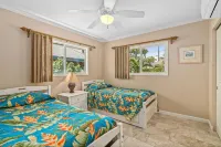 Exquisite Oceanfront Home, 4 Bedrooms, 2 Baths, Central A/C, Sleeps 8