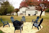Maple Tree Cottage - Close to boat docks and Wedding venues