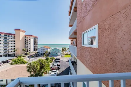 Stunning and completely updated Redington Beach condo!