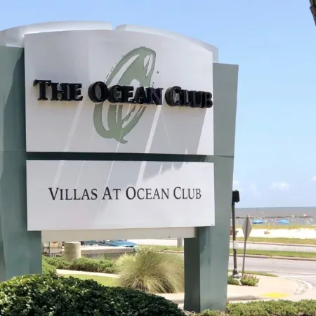 2 Bed King Size Biloxi Luxury Condo