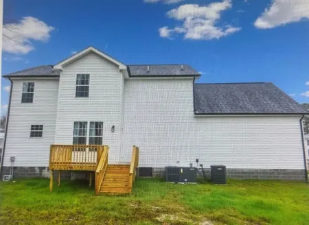 Charming 2800 sq.ft 4-bedroom home with AC and WiFi in Suffolk Отели рядом с достопримечательностью «Riddick's Folly House Museum»