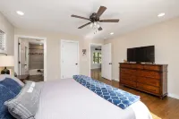 Duke's Place: New Massanutten mountain home with game room!