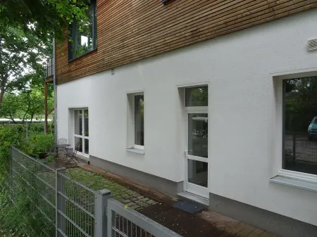 Schöne, Neue Ferienwohnung, Familienfreundlich in Zentrums- und Schlossparknähe