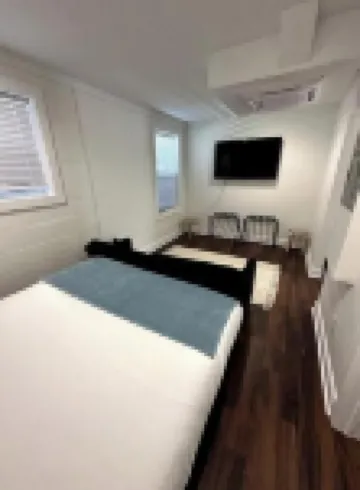 Homey 1BR with Style & Amenities