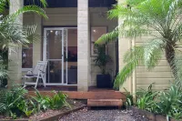 Tranquil rainforest apartment, close to Bangalow village, 15 mins to Byron Bay