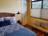 Sedona Vista Art Cottage - Historic & Beautiful!  - 100% 5-Star Reviews!! - Maalaistalo