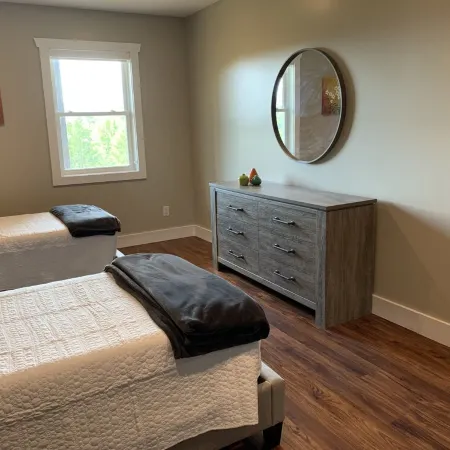 Butterfly Mountain Cabin for 8 w/amazing view+wifi, 3 bdrm, 3.5 bath, & firepit
