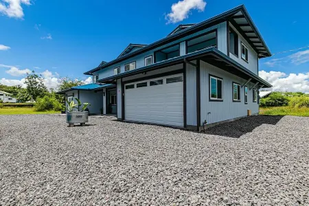 Hilo Town Center Studio