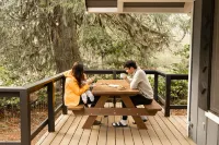 Fern Grove Cabin - Riverfront, Mountain views, Hot tub, Fire pit, Pet-friendly