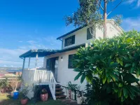 Cosy little cottage in Brightwaters NSW close to the shores of Lake Macquarie.