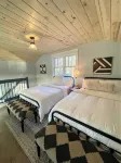 The Tiny Red Barn on the Reservoir - A Private Oasis Near Williamsburg Virginia
