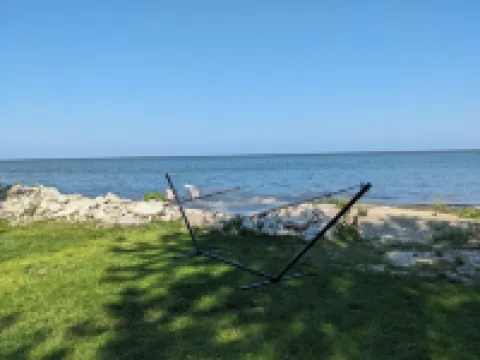 Beautiful Modern Waterfront Lake House With Views