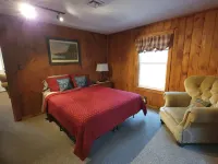 Hideaway Cottages, Cottage A Hotels in Springfield