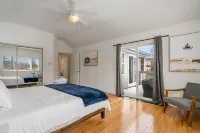 Experience Saco in Style: Elegant, Newly Upgraded Home Hotels in Saco