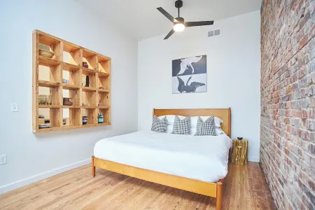 Charming European-style Studio in the Historic Orenge Building, Downtown Durham.