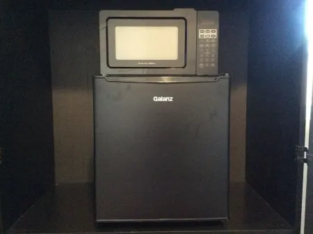 Private Guest Studio/Casita in Albuquerque! Отели рядом с достопримечательностью «Альбукерке Ботаникал Гарден»