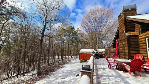 Charming Cabin with Game Room & Firepit