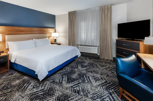 Candlewood Suites 費耶特維爾，美國阿肯色大學 - 健身房
