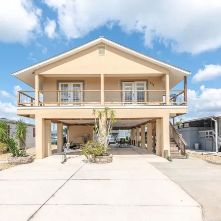 Waterfront, Private Boat Dock, Paddle board, Near Springs