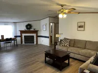 Kim's Place Hotels in Putnam County