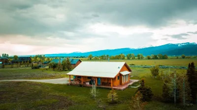 Spacious Cabin near Jackson Hole