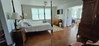 Goose landing Waterfront Delight! Lee Creek Farm is a vacation oasis! Hotels in 