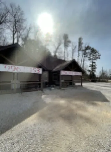 Beautiful Scenic River Cabin just 1/2 mile from Current River!