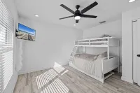 Welcome to Sunrise Island - 3 BR Oceanfront Condo