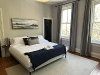 Large City Center House - 7 BEDS/2 BA w/ parking