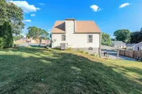 Cozy Lancaster County Retreat: 3 Bedroom, 2 Full Bath w/ AC, WiFi, and Fire Pit