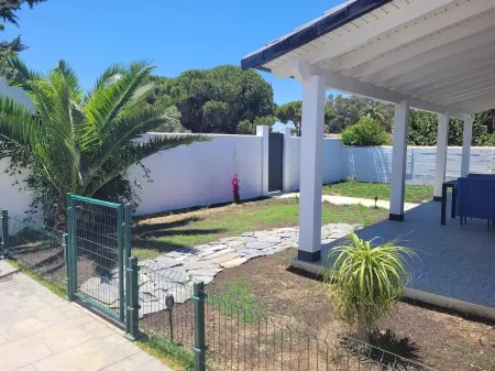 Pause Nötig, Seele Baumeln Lassen - da Haben wir das Richtige "La Casita" Отели рядом с достопримечательностью «Camping La Rana Verde»