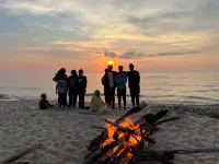 Spacious 4Br Retreat • Private Beach • Heated Outdoor Pool is Open • Golf Cart - Beach